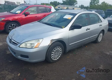 2007 Honda Accord 2.4 Vp z USA, uszkodzony, nr VIN 1HGCM56127A014809